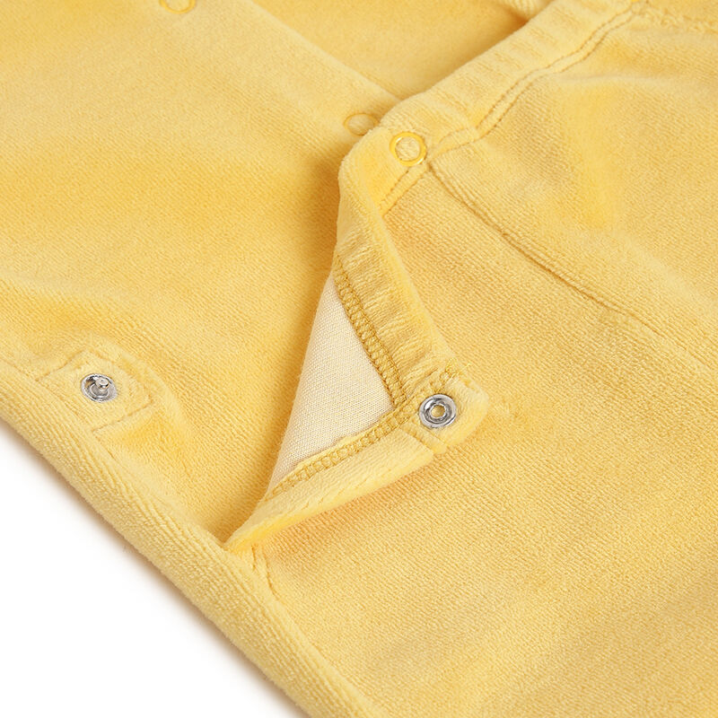 Infants Medium Yellow Applique Nappy Opening Babysuit image number 3